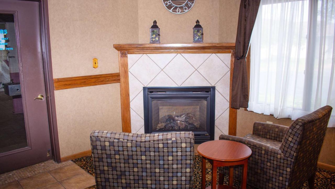 Magnuson Hotel Country Inn Ishpeming Kültér fotó